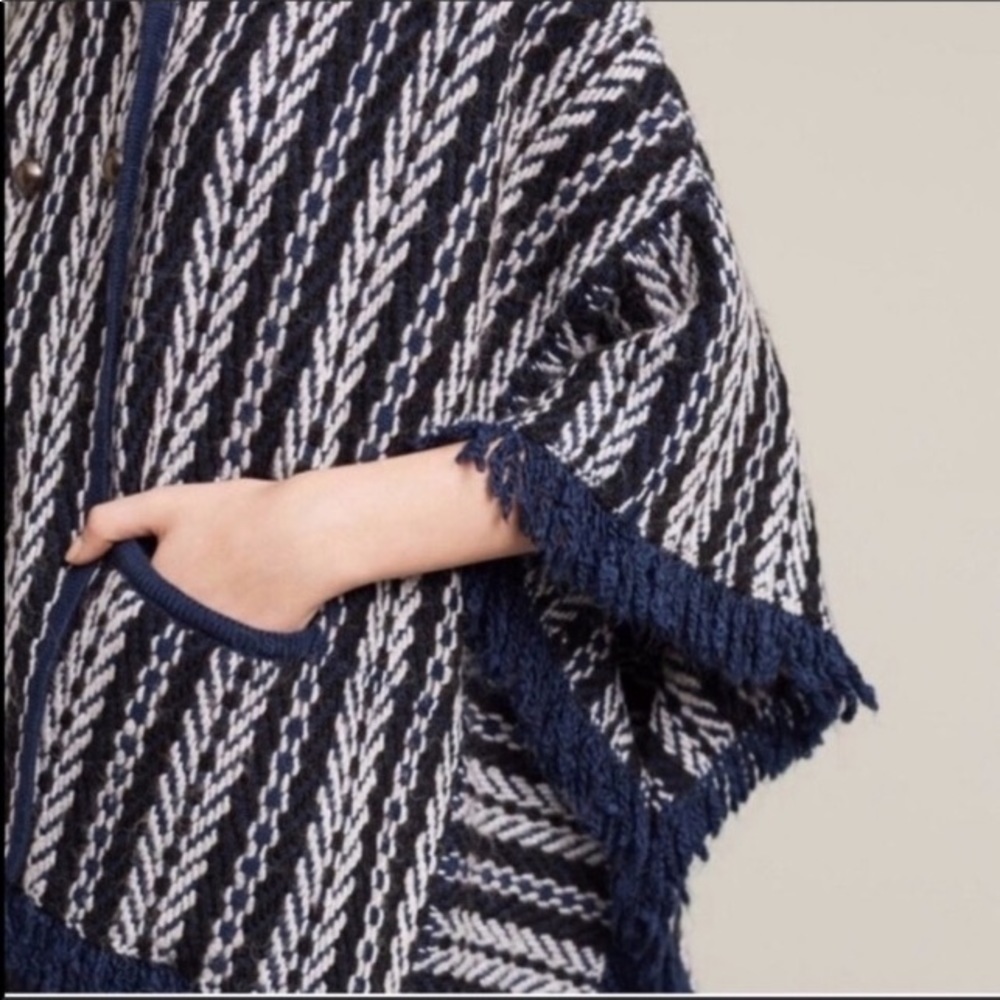 Anthropologie Sleeping on Snow Tajo Jacquard Poncho NWT One Size - Picture 8 of 10